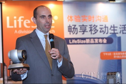 LifeSizeȫ��aƷ�I�N������ Michael Helmbrecht