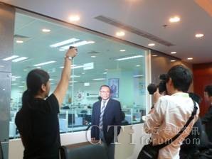 �w�����F(tu��n)��ϯ����������CEO�S�Й�(qu��n)�������У������ӛ�߈F(tu��n)��B�\(y��n)�I���Ĺ�����r